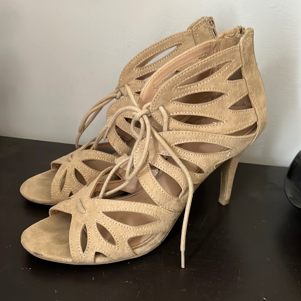 Christian siriano beige heels nude